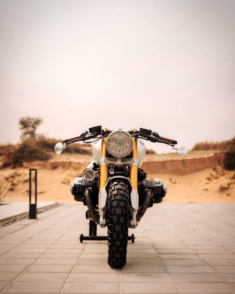 BMW R nineT